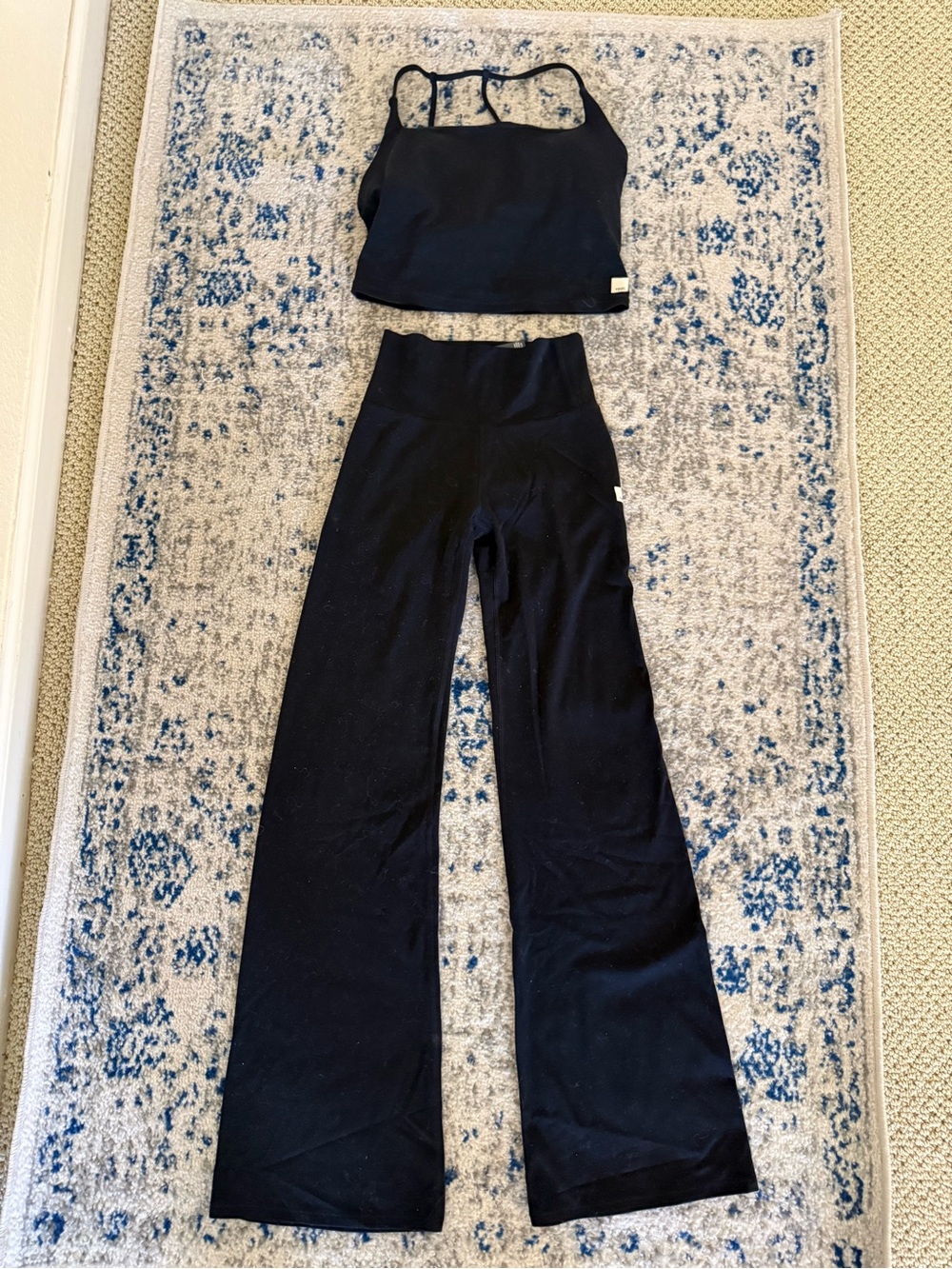 Vuori Black Boot Cut Flare Yoga Pants - Picture 5 of 6